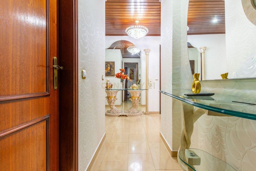 Imagem Cozinha de apartamento t3 em Vila Nogueira de Azeitão