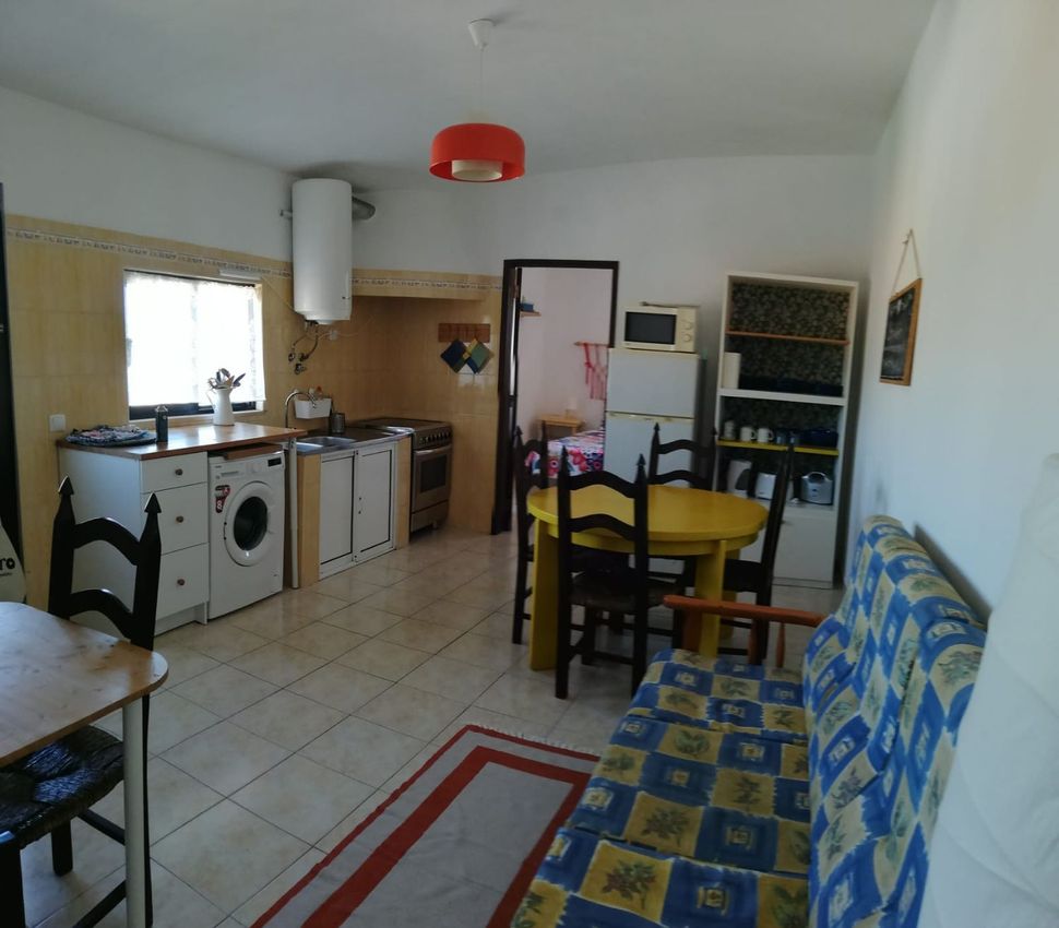 Imagem Cozinha de apartamento t1 em Caminho do Ribeiro, 7