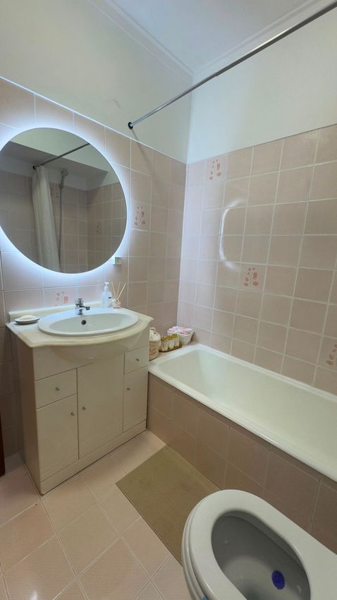 Imagem Casa de banho de apartamento t2 em Rua Teófilo Braga, 12