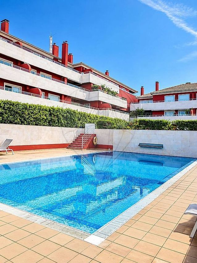 Imagem Piscina de apartamento t2 em Rua Costa Pinto