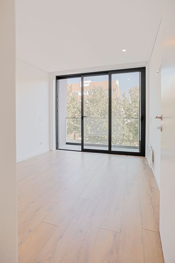 Imagem Divisão de apartamento t1 em Rua de Francisco Dantas, 919720300