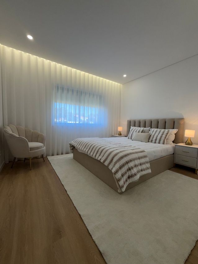 Imagem Quarto de apartamento t2 em Rua São Jorge, 61