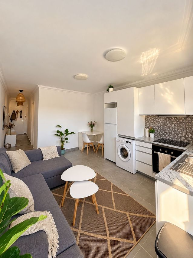 Imagem Sala de estar de apartamento t1 em Rua do Norte s/n