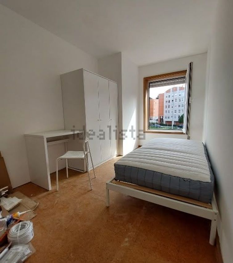 Imagem Quarto de quarto em Avenida Villagarcia de Arosa, 1167