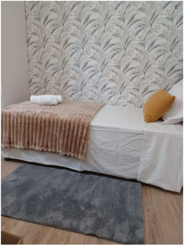 Imagem Quarto de apartamento t0 em Rua Nova