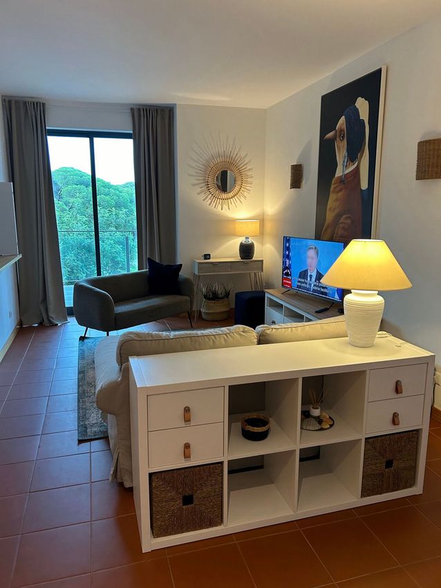 Imagem Sala de estar de apartamento t1 em Rua do Clube de Tiro, 5