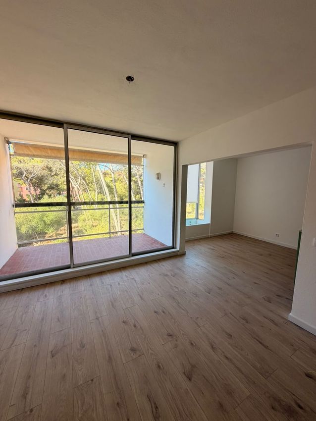 Imagem Divisão de apartamento t2 em Rua das Acácias, 347