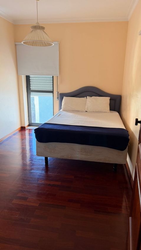 Imagem Quarto de quarto em Marvila