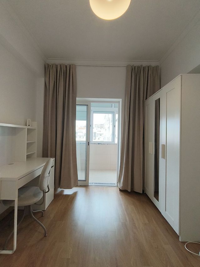 Imagem Quarto de quarto em Praça Capitães de Abril