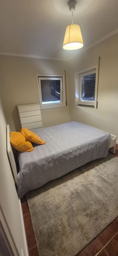 Imagem Quarto de quarto em Rua Elias Garcia, 1300
