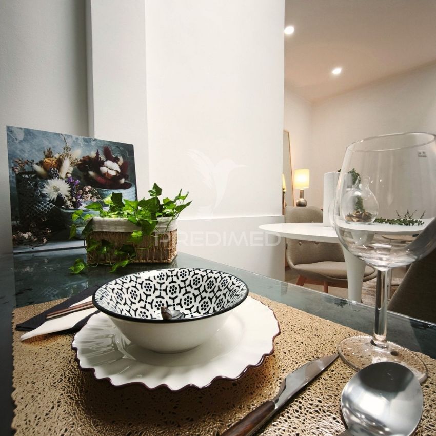 Imagem Sala de estar de apartamento t3 em Rua Angelina Vidal