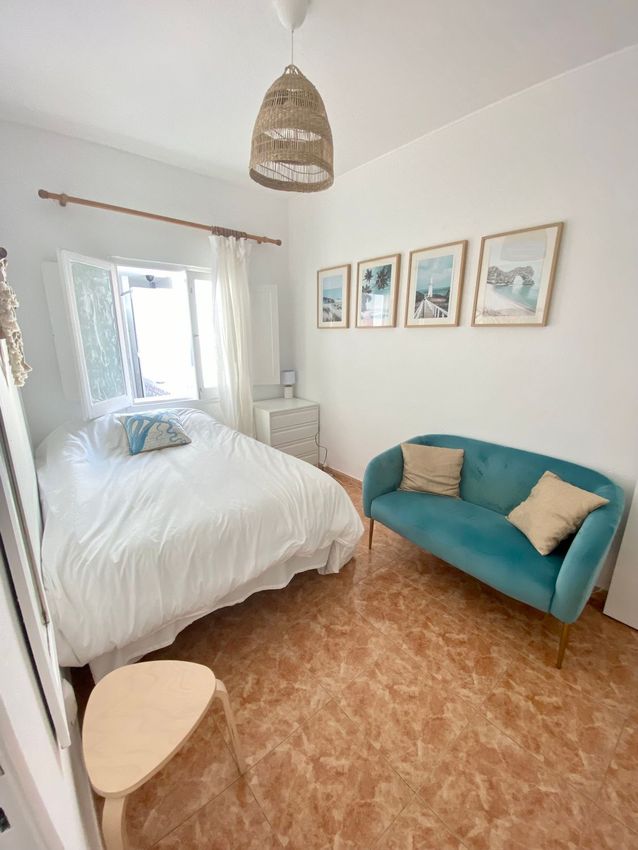 Imagem Quarto de quarto em Rua Ilha Terceira, 31
