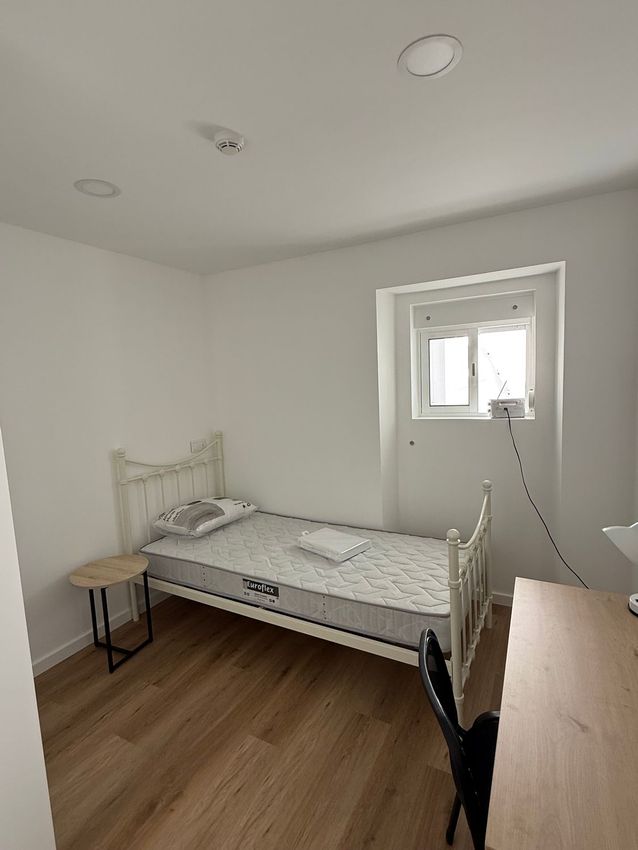 Imagem Quarto de quarto em Azinhaga Ginjal, 10