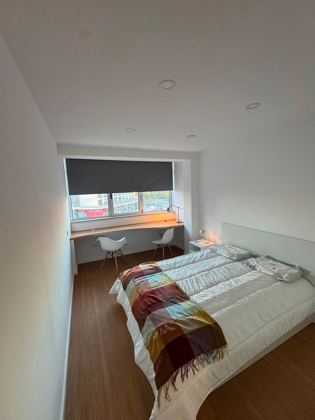 Imagem Quarto de apartamento t0 em Largo Cruz de Celas, 9