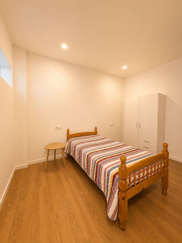 Imagem Quarto de quarto em Rua Ferraz de Macedo, 46