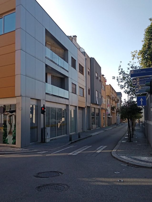 Imagem Vistas de apartamento t4 em Rua Conde Alto Mearim