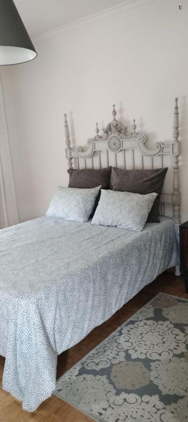 Imagem de quarto em Rua Angola