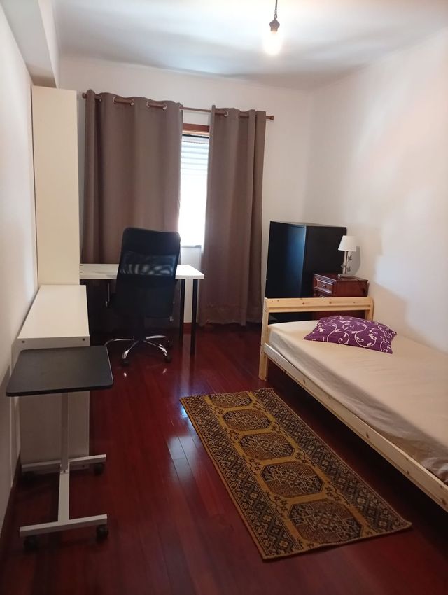 Imagem Quarto de quarto em Praceta António Montez, 5