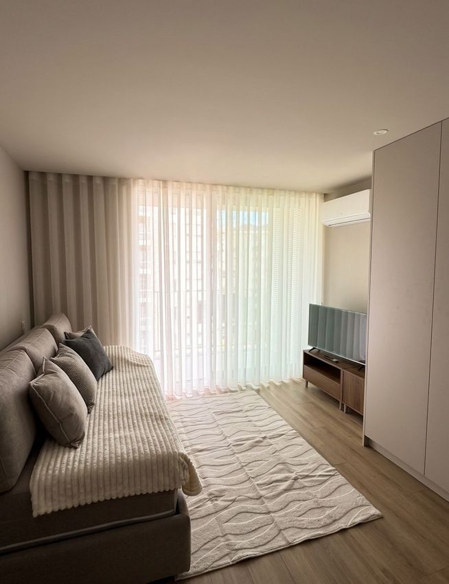 Imagem Quarto de apartamento t0 em Rua da Fábrica, 26