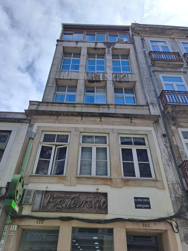 Imagem Vistas de apartamento t1 em Rua de Cedofeita, 130