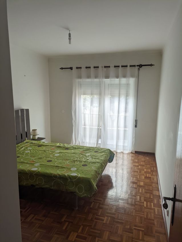 Imagem Quarto de quarto em Rua Fernando Alberto Pimentel, 3