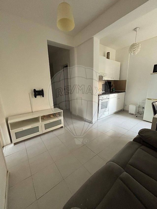 Imagem Sala de estar de apartamento t1 em Praceta Mário Sacramento
