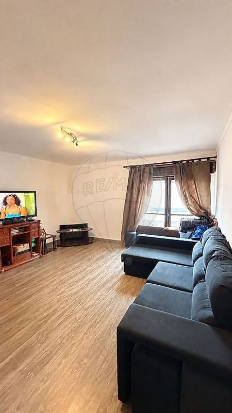 Imagem Sala de estar de apartamento t2 em Rua Bartolomeu Dias