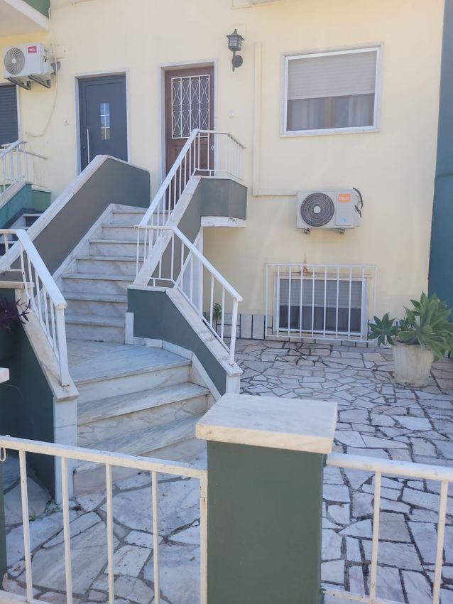 Imagem Detalhes de apartamento t3 em Avenida da Piedade, 15