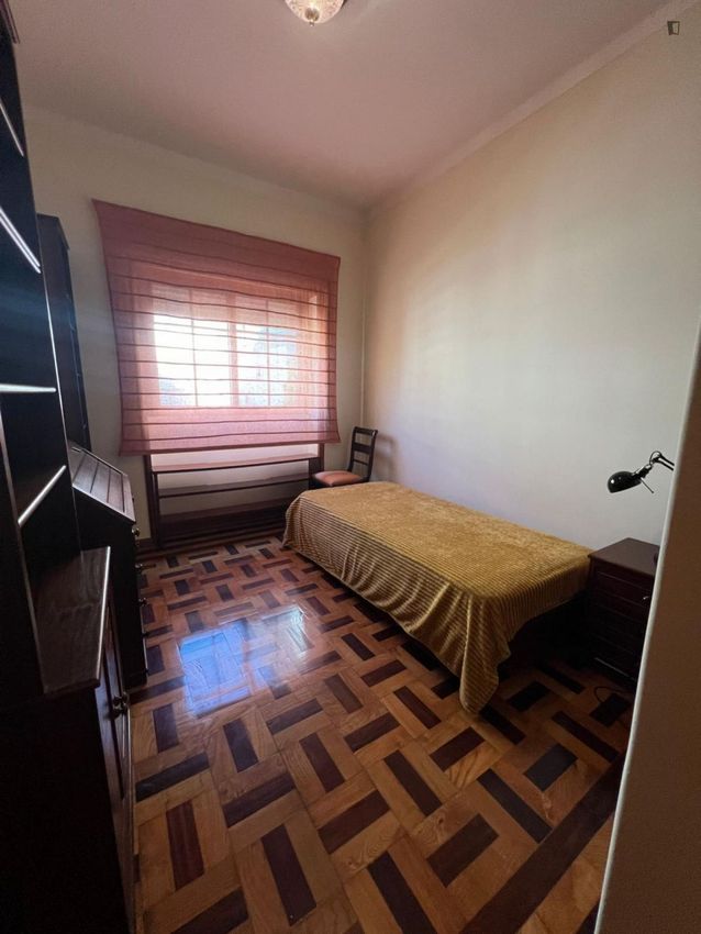 Imagem Quarto de quarto em Rua Infanta Dona Sancha