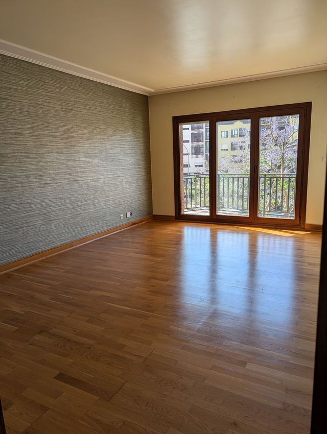 Imagem Sala de estar de apartamento t2 em Rua José Martinho dos Santos, 7 Na