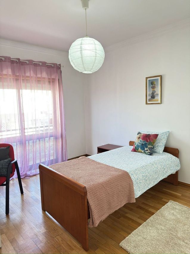 Imagem Quarto de quarto em Centro Empresarial s/n