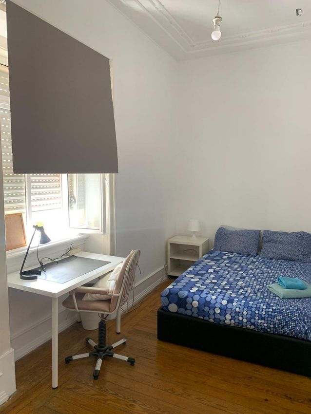 Imagem Quarto de quarto em Rua Miguel Lupi