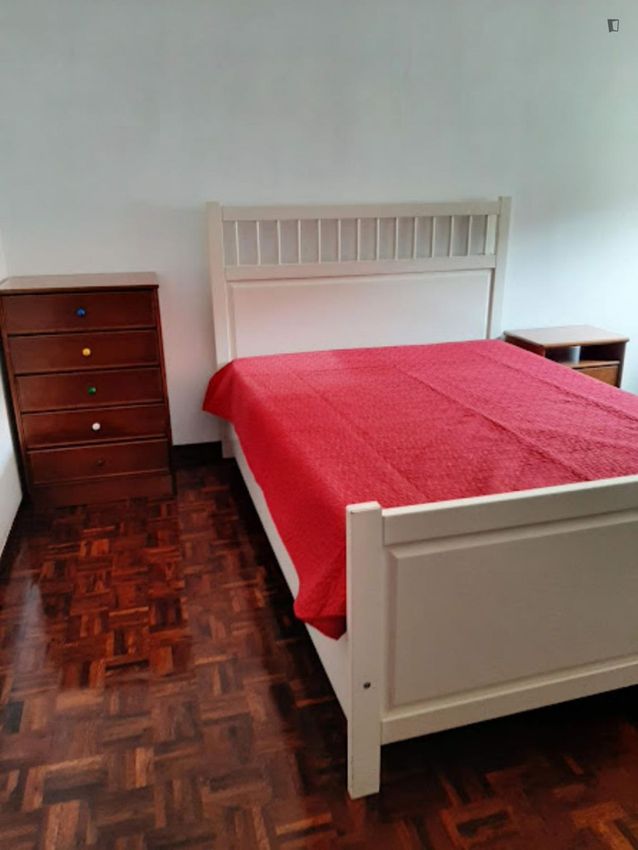 Imagem Quarto de quarto em Rua Carolina Michaellis