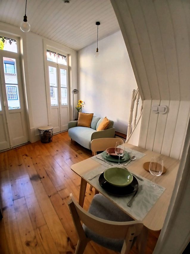 Imagem Sala de estar de apartamento t0 em Rua Visconde da Luz, 18