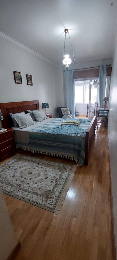 Imagem Quarto de quarto em Avenida Almirante Reis