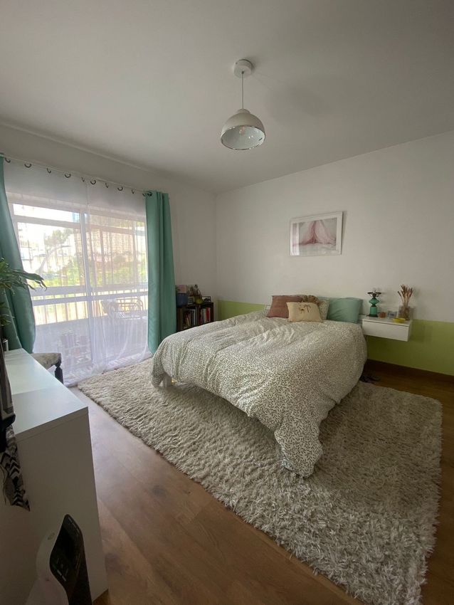 Imagem Quarto de apartamento t1 em Avenida São Francisco Xavier, 1