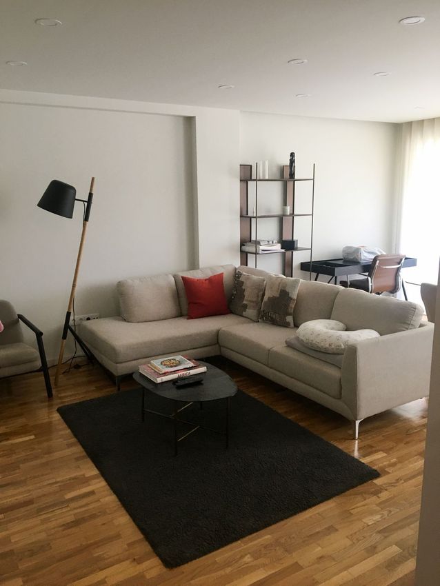 Imagem Sala de estar de apartamento t2 em Rua do Campo Alegre, 1644