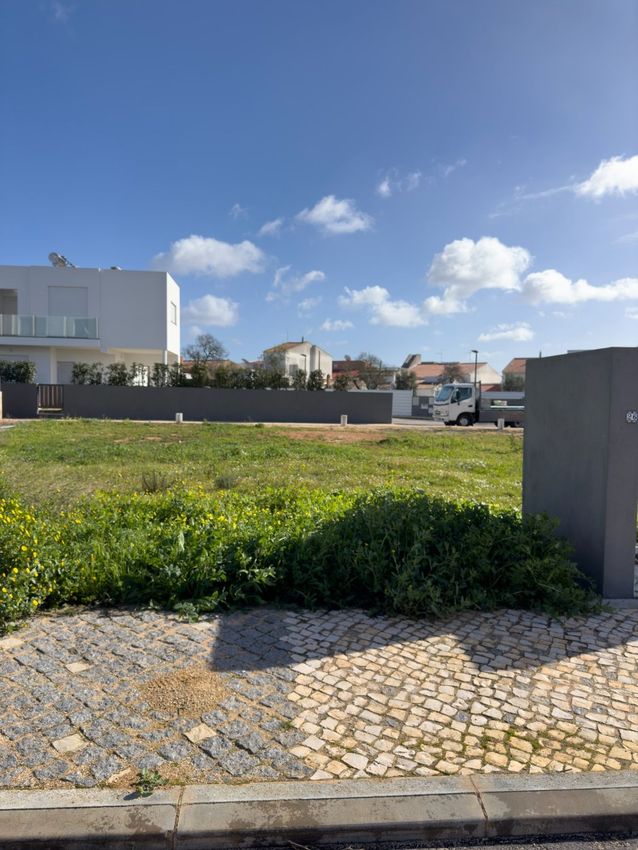 Imagem de terreno em Odeáxere s/n
