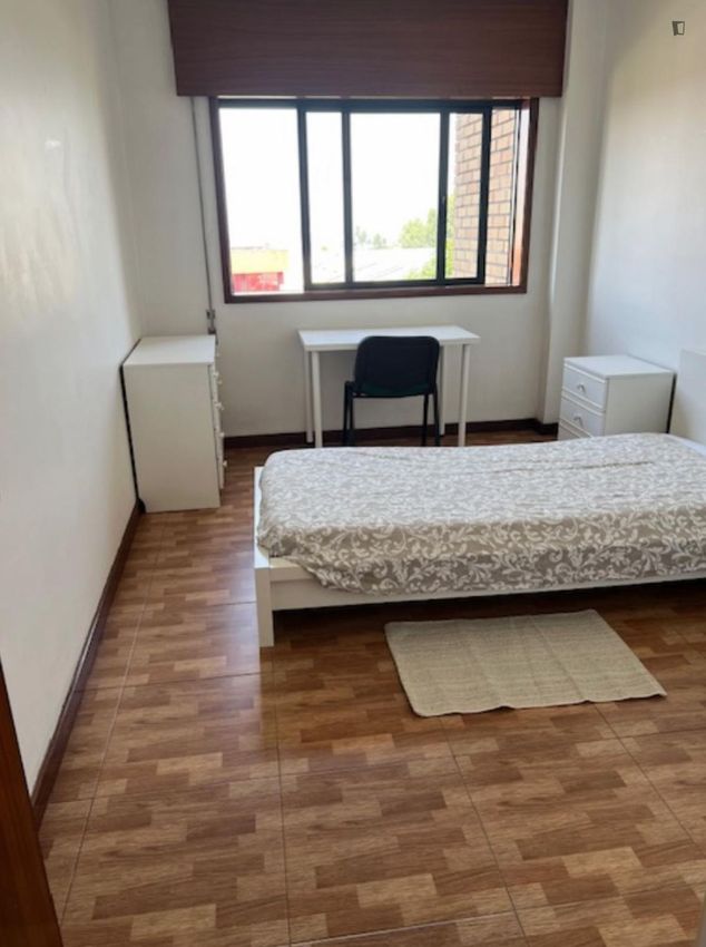 Imagem Quarto de quarto em Rua Alves Redol