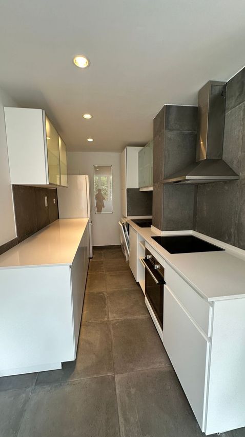 Imagem Cozinha de apartamento t1 em Rua Leite de Vasconcelos, 5 -a