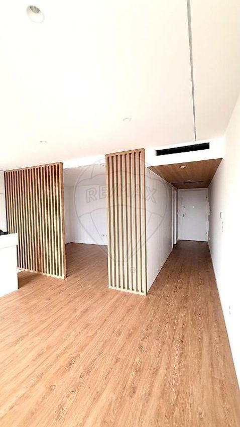 Imagem Divisão de apartamento t0 em Rua da Constituição