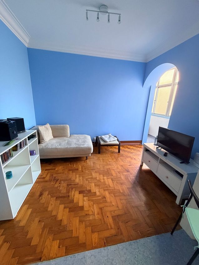 Imagem Sala de estar de apartamento t1 em Rua Engenheiro Maciel Chaves, 28