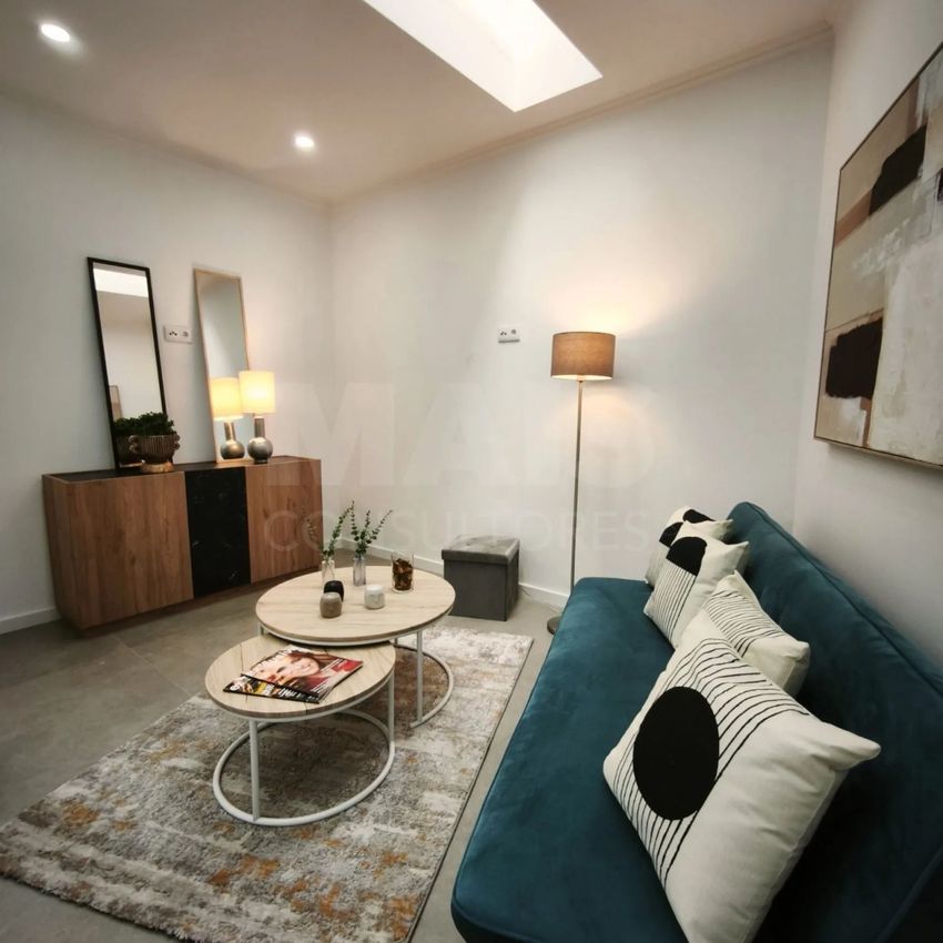 Imagem Sala de estar de apartamento t4 em Rua Angelina Vidal