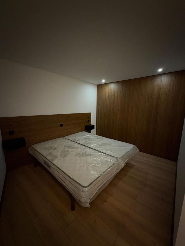 Imagem Quarto de apartamento t0 em Travessa do Ribeiro, 45