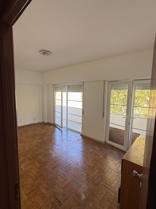 Imagem Divisão de apartamento t3 em Travessa Padrão, 1