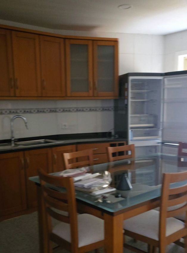 Imagem Cozinha de apartamento t3 em Secundária, 20