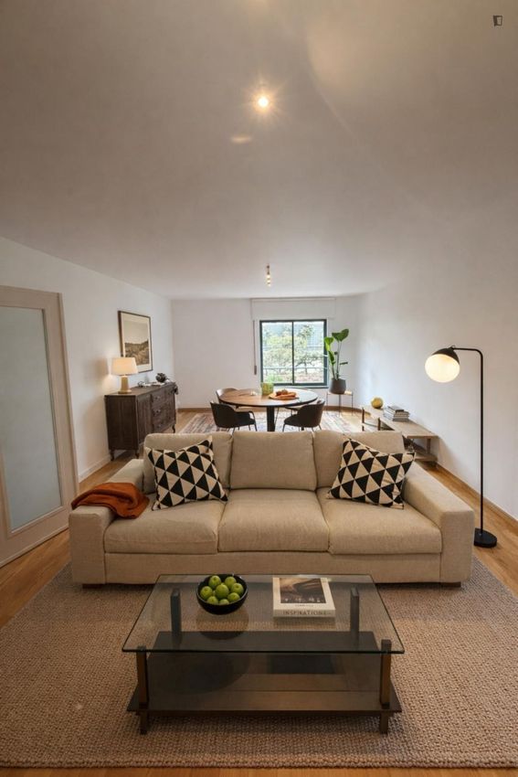 Imagem Sala de estar de apartamento t2 em Rua Luís Braille