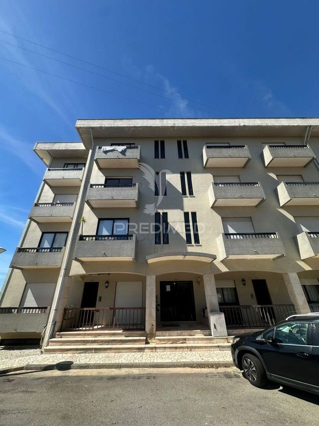 Imagem Vistas de apartamento t3 em Paços de Brandão