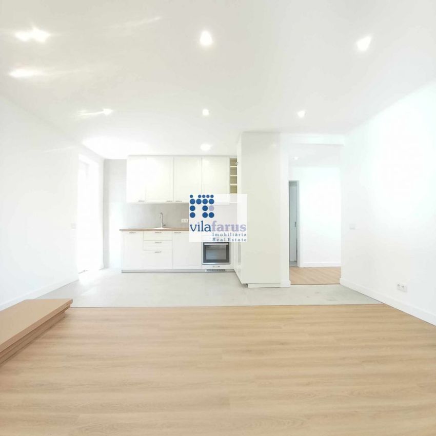 Imagem Divisão de apartamento t2 em Alto de Santo António - Bom João - João de Deus
