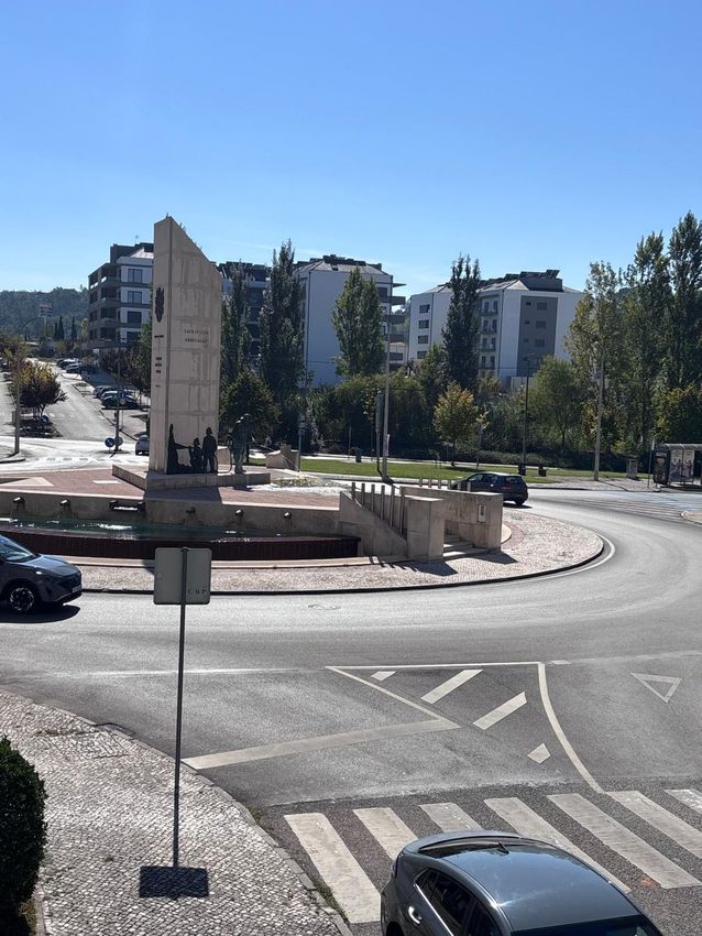 Imagem de apartamento t3 em Avenida Heróis do Ultramar, 119